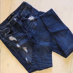 Mid rise ripped legging jeans